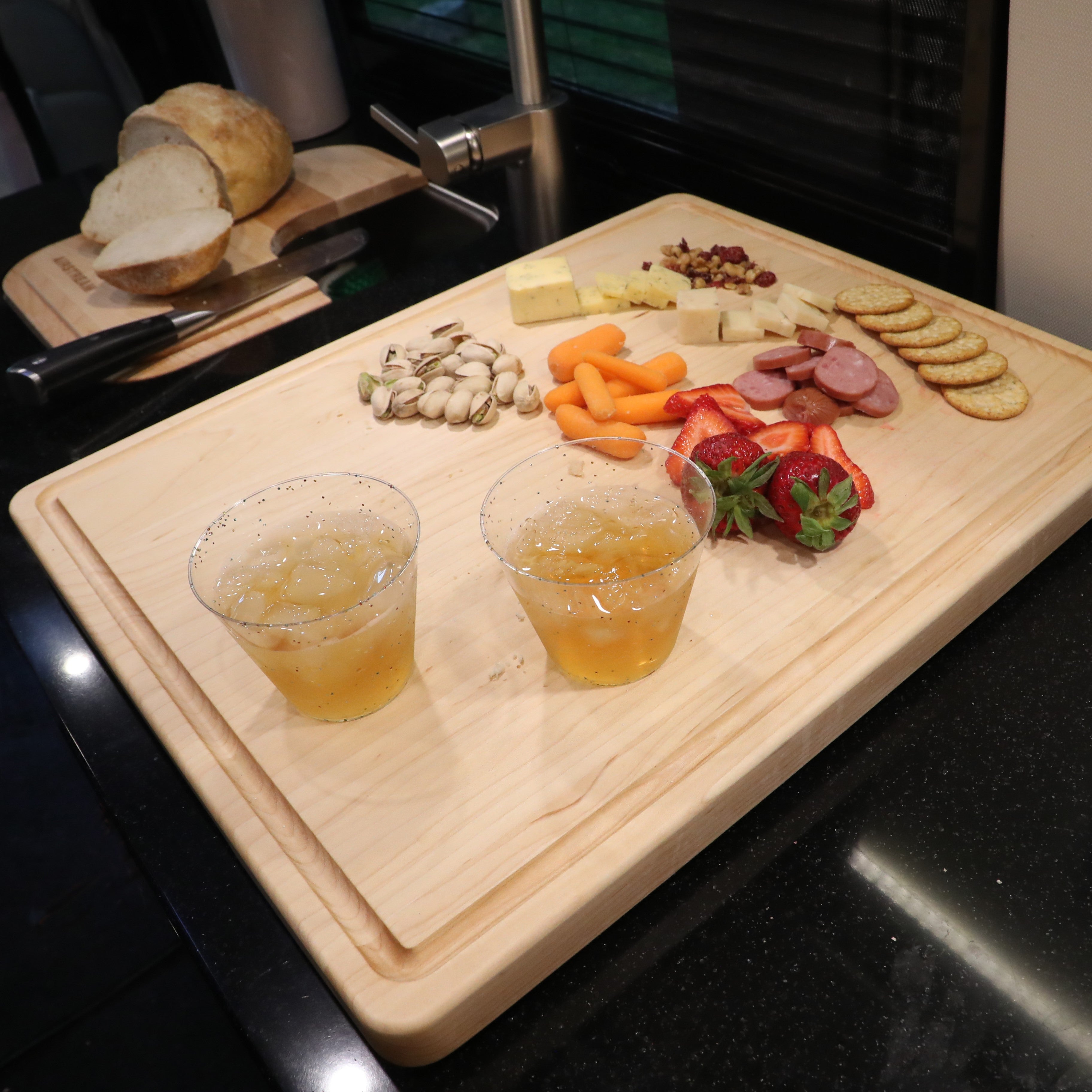 Interstate_Countertop_Cutting_Board