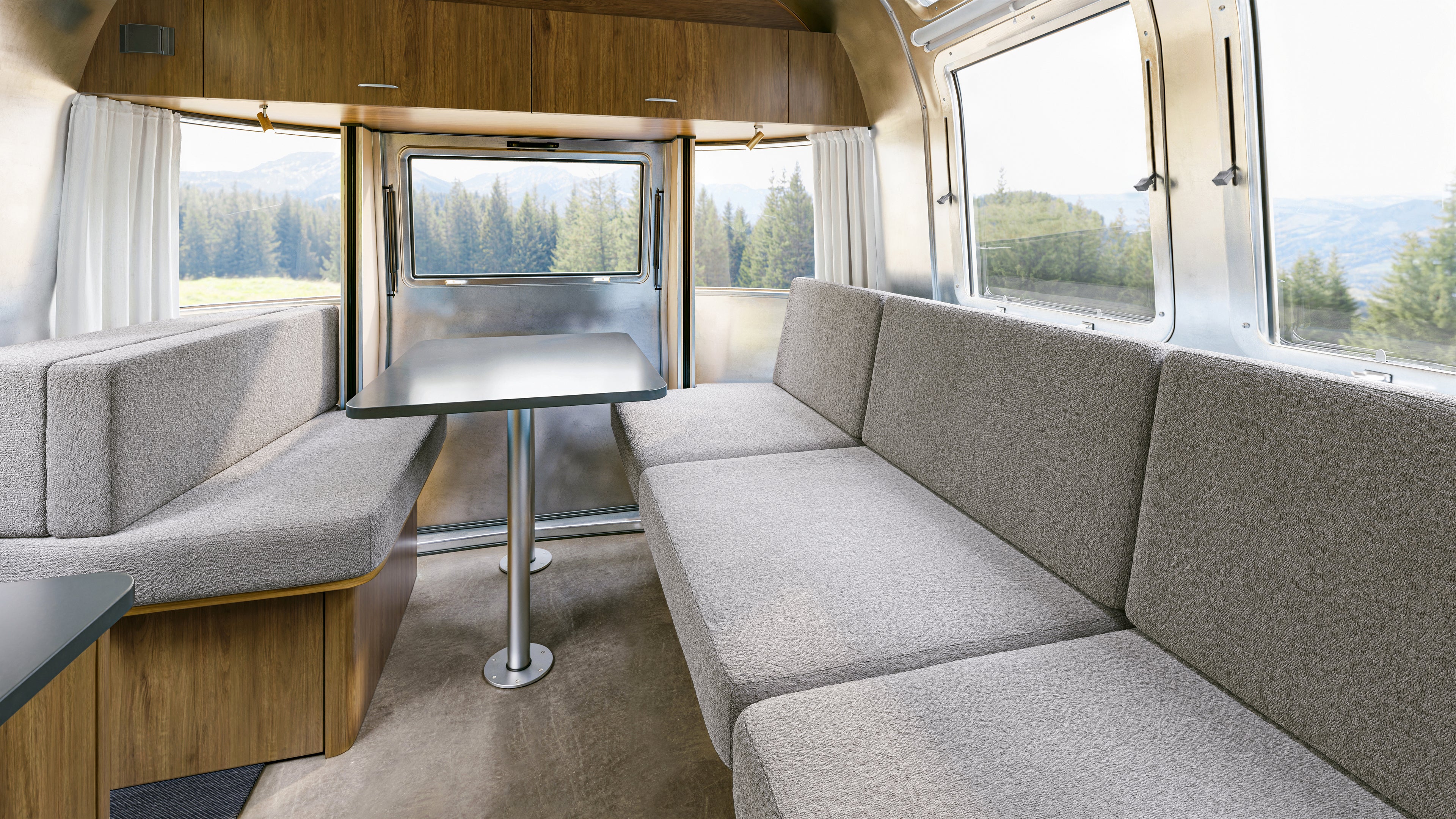 Airstream Custom Replacement Cushion Covers for Tommy Bahama Travel Trailers