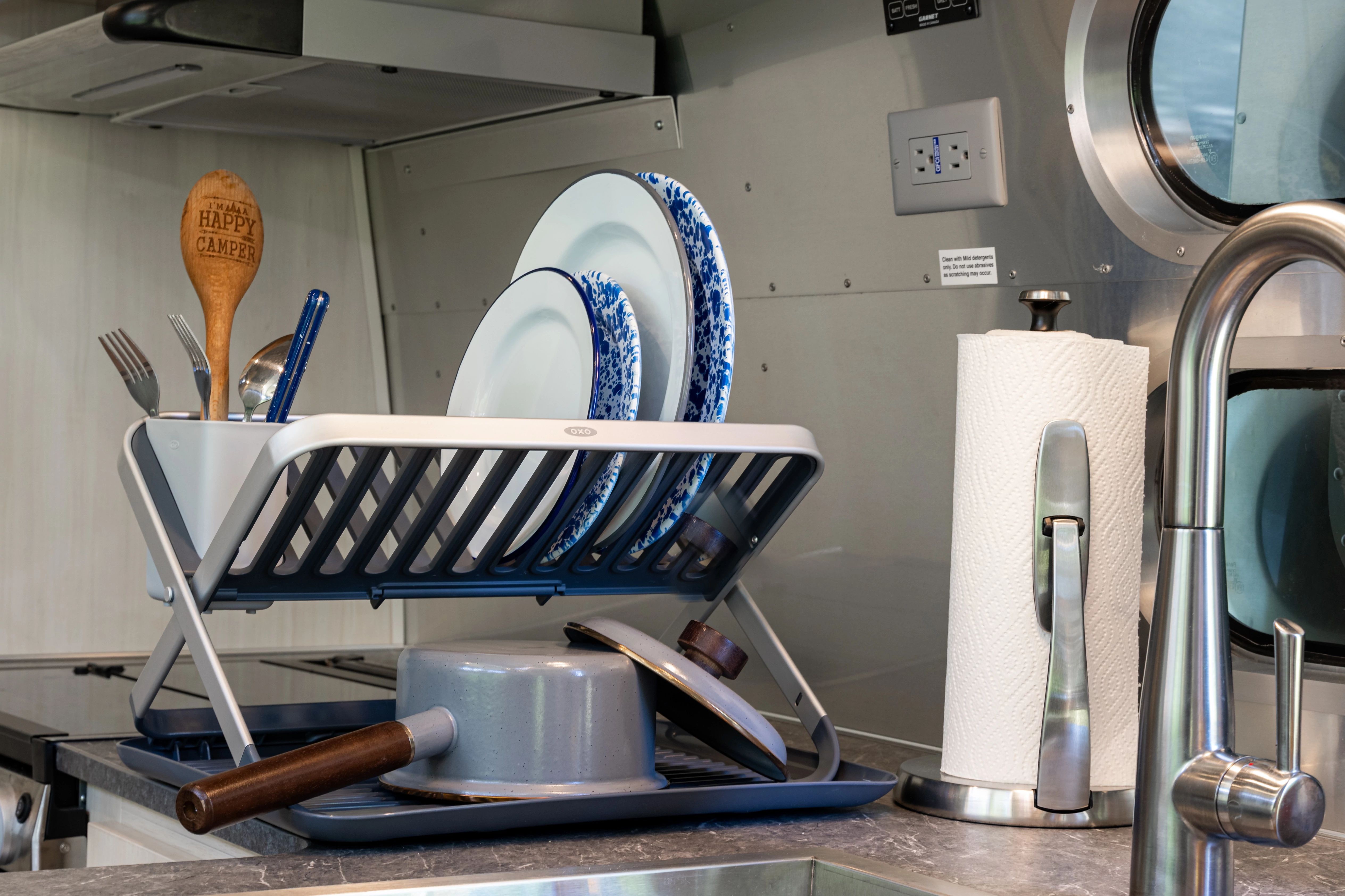 Sink + Counter Organization
