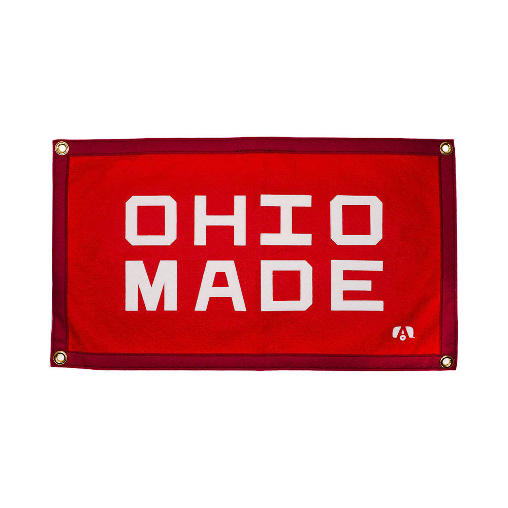 1000_0007_airstream-ohio-made-camp-flag-1