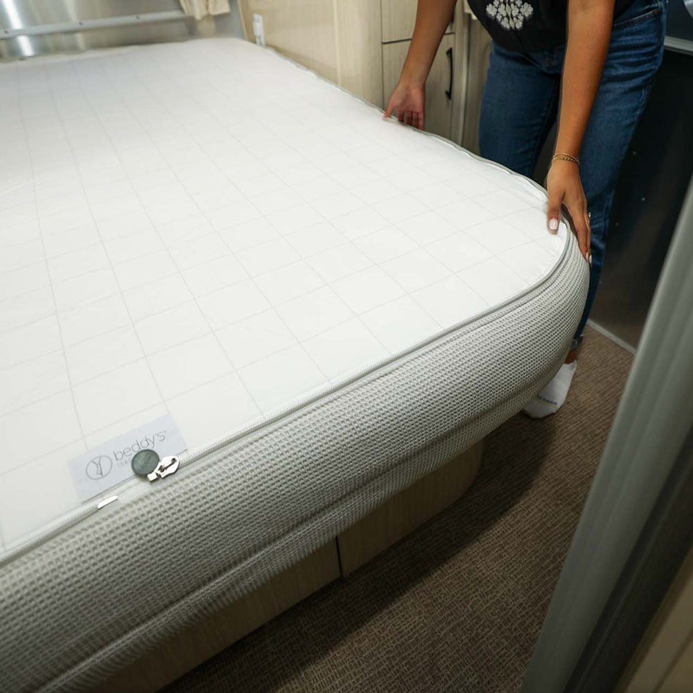 Airstream Custom Fit Beddy's for Caravel Travel Trailers