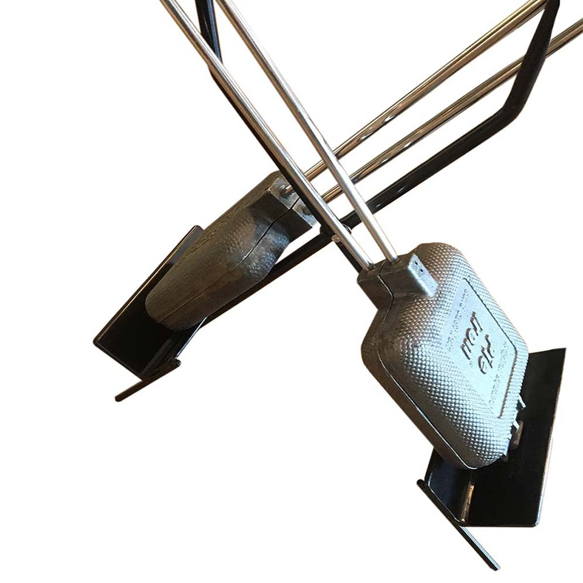 AIRMKT eCom PN XXXXXX Rome 1984PieIronKickstand_4 WEB