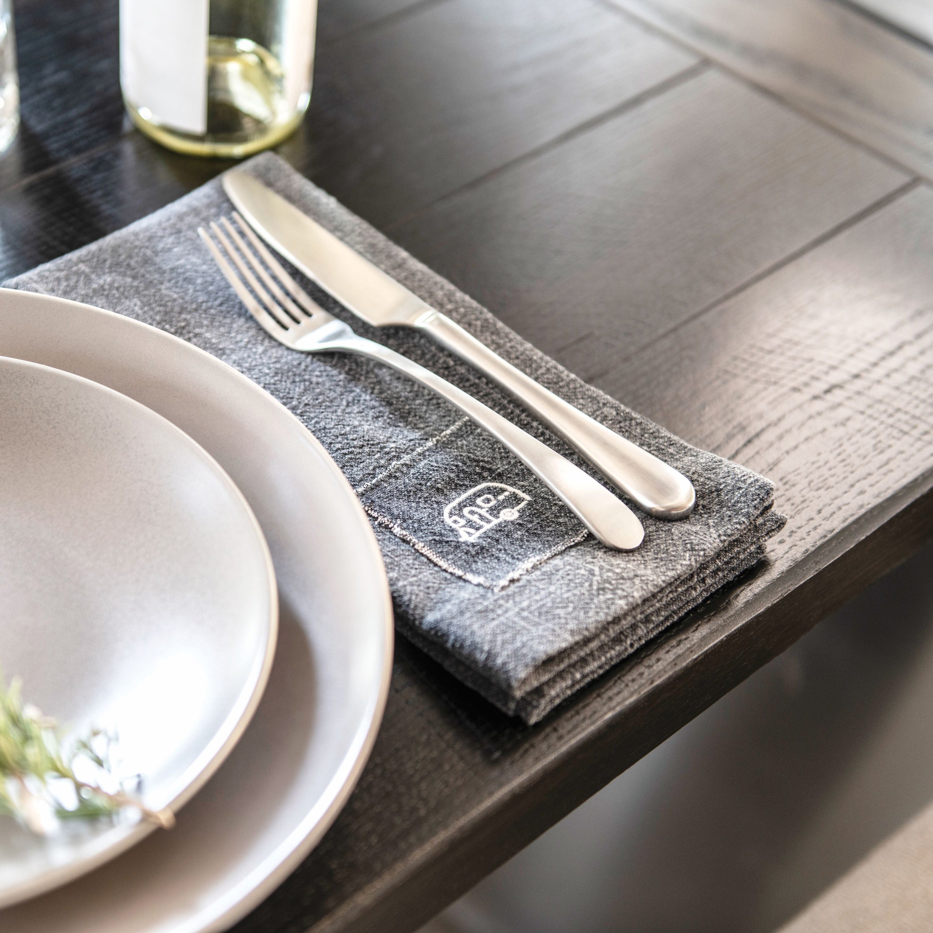 Airstream x Pottery Barn Flatware 20 Pc Set