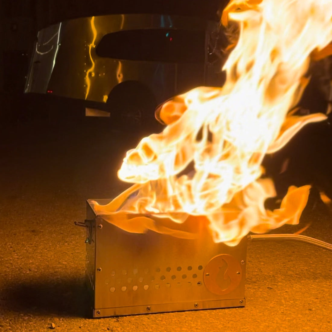 Hekla Portable Propane Campfire by Lavabox