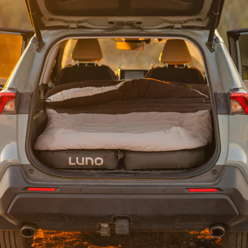 Fitted Sleeping Bag Comforter by Luno