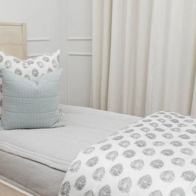 Kate Luxe Blanket by Beddy's