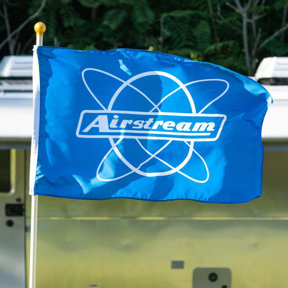 airstream custom flag square _0000_Airstream Custom Flags 38 RETOUCH