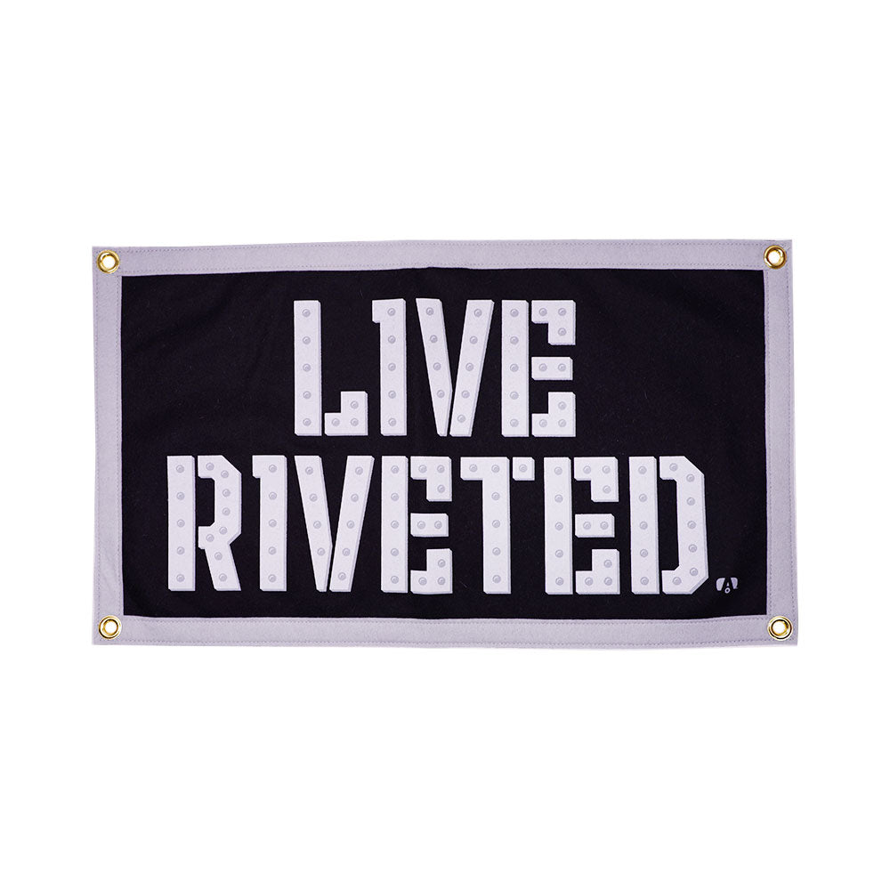 airstream-riveted-camp-flag-1