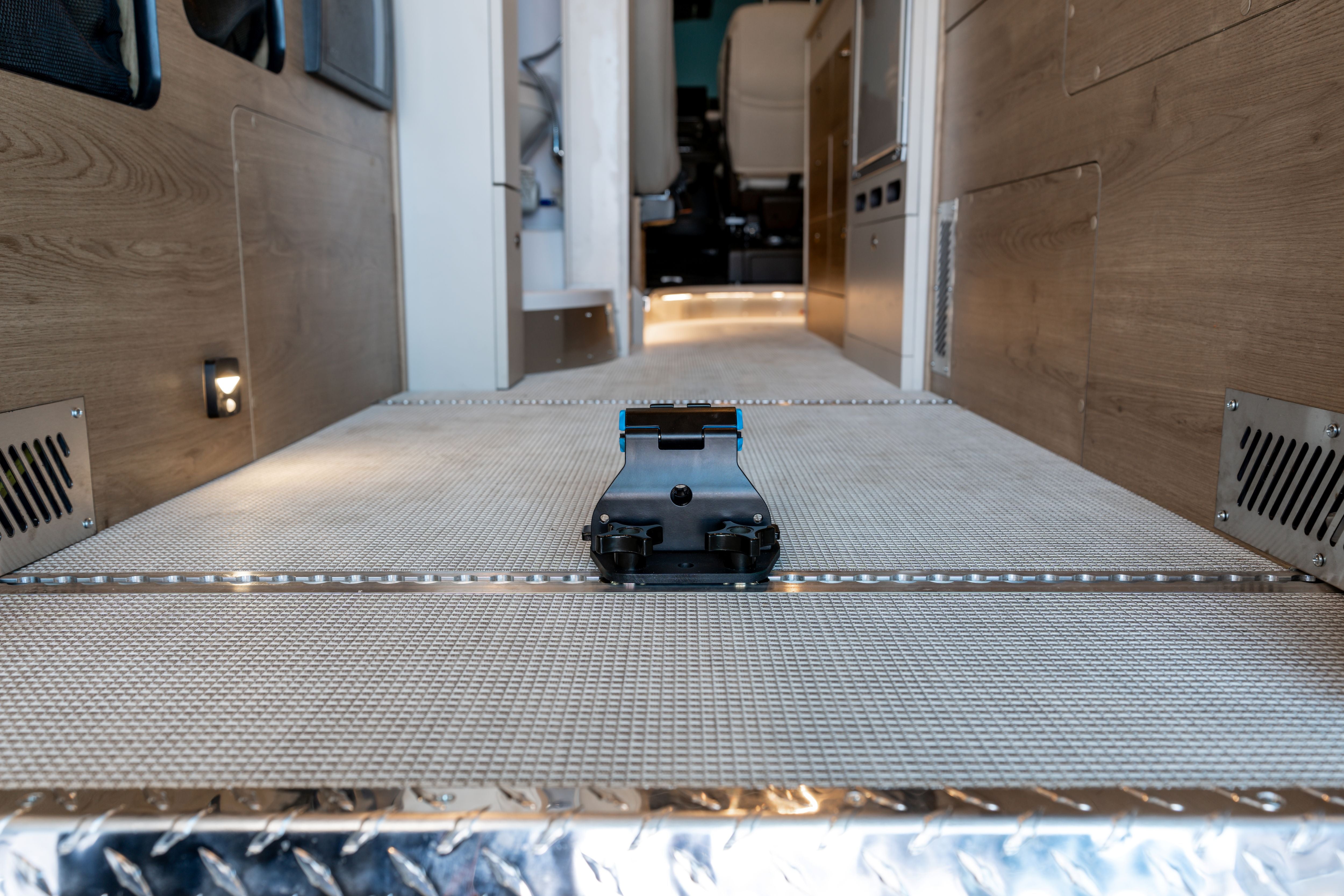 L-Track Bike Mount Bundle for Basecamp REI, Interstate 24X, Interstate 19X, and Rangeline