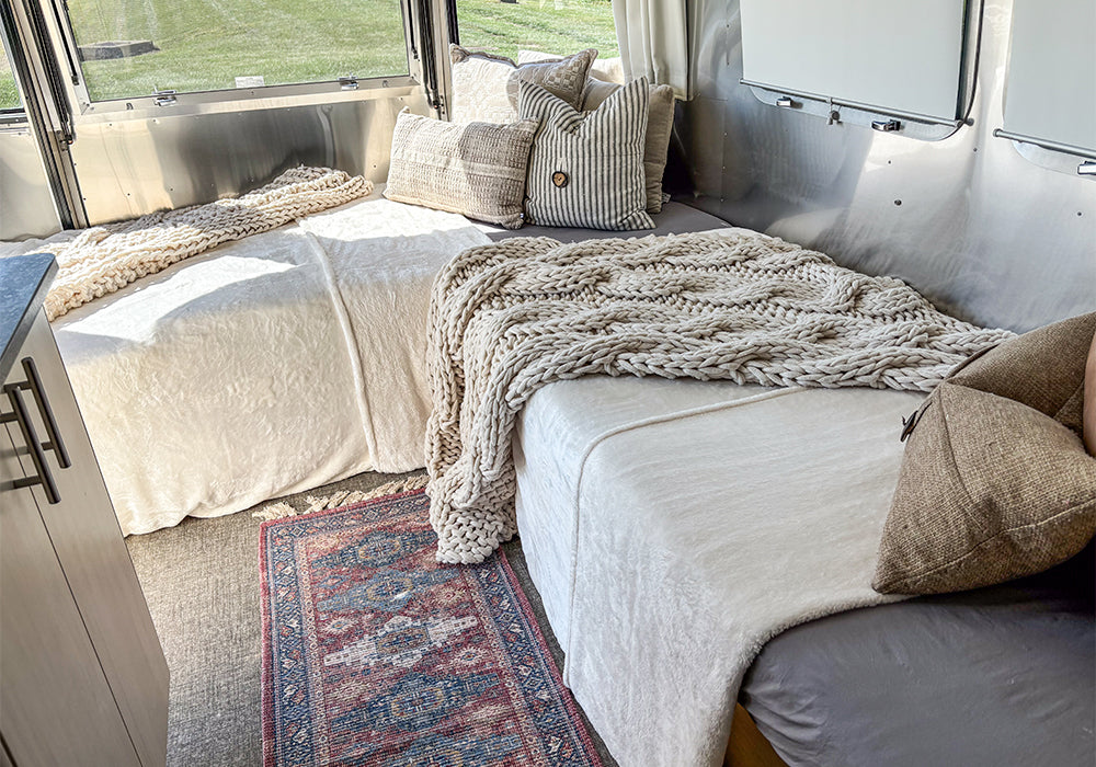 Airstream Dinette Fitted Sheets for Pendleton Travel Trailers