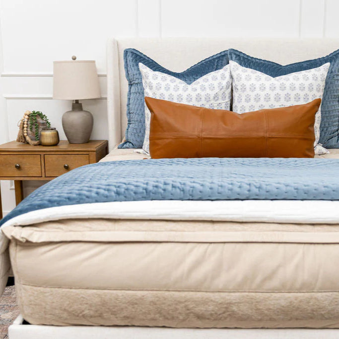 Airstream Custom Fit Halston Beddy's for Classic Travel Trailers