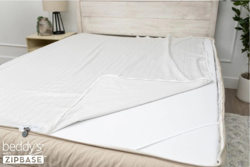 Airstream Custom Fit Halston Beddy's for Classic Travel Trailers