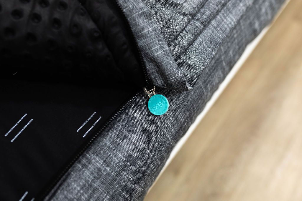 Airstream Custom Fit Oliver Beddy's for Classic Travel Trailers