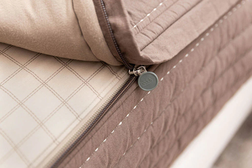 Airstream Custom Fit Spencer Beddy's for Classic Travel Trailers